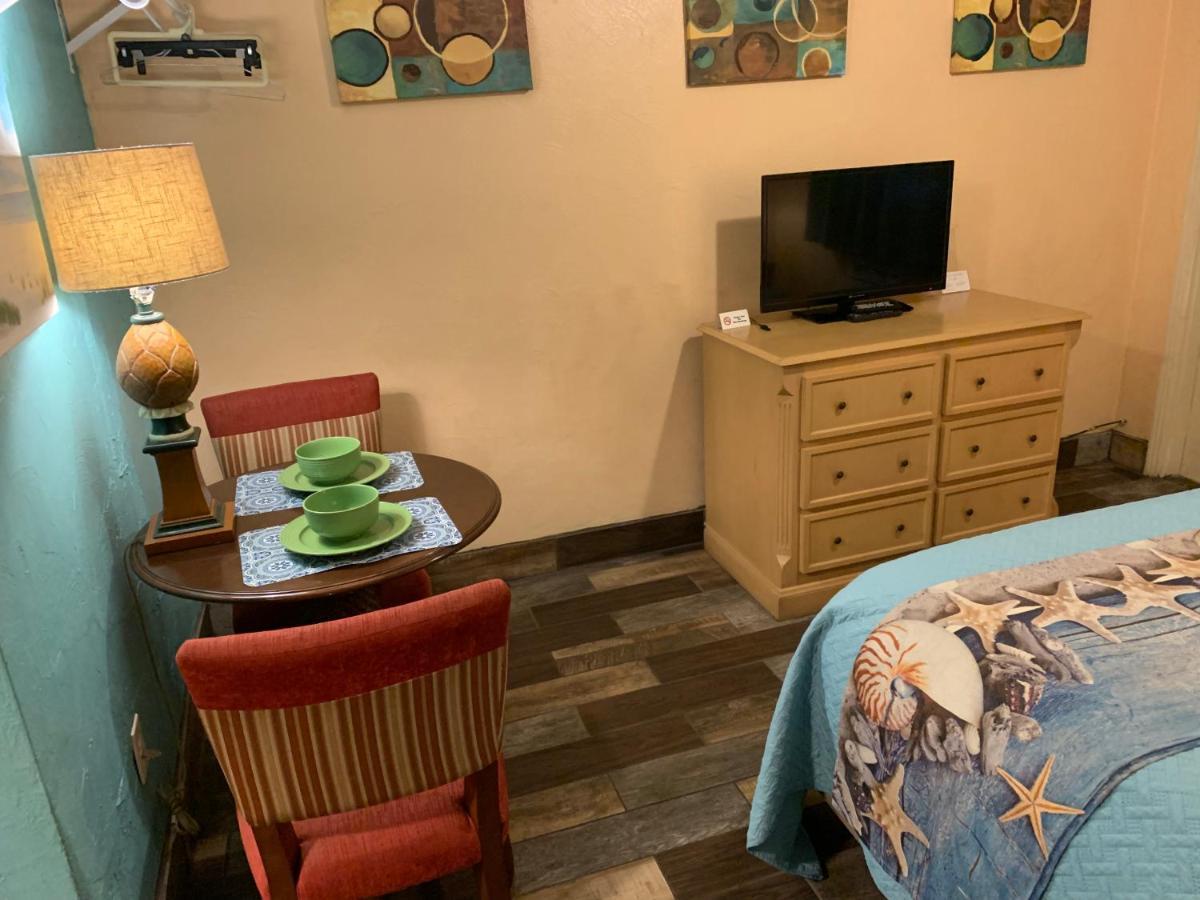 Michaels Siesta Motel Αγία Πετρούπολη Εξωτερικό φωτογραφία