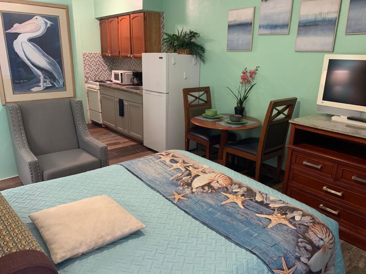 Michaels Siesta Motel Αγία Πετρούπολη Εξωτερικό φωτογραφία