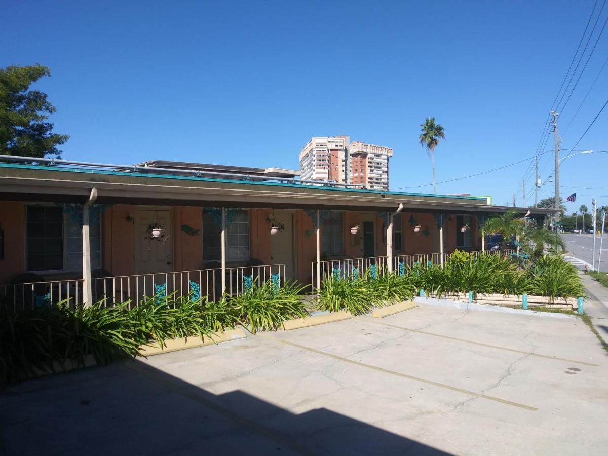 Michaels Siesta Motel Αγία Πετρούπολη Εξωτερικό φωτογραφία